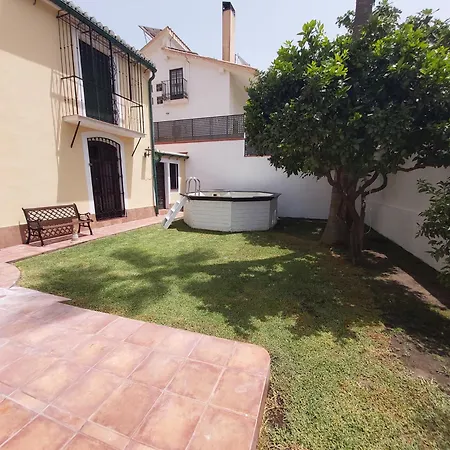 Andalusian House Holiday home Rincon de la Victoria